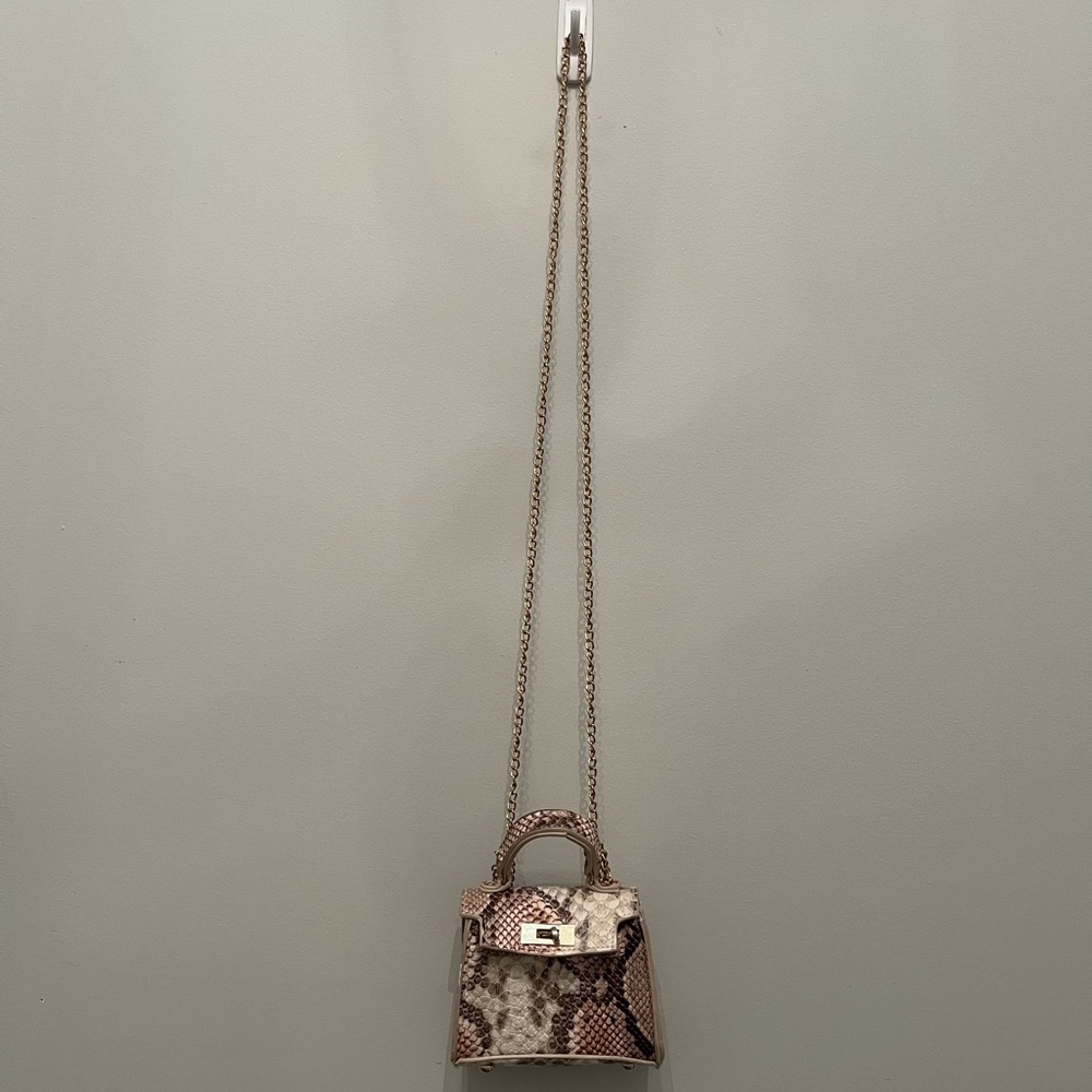 Mini Handbag Chain link Snakeskin Patterned - Picture 3 of 9